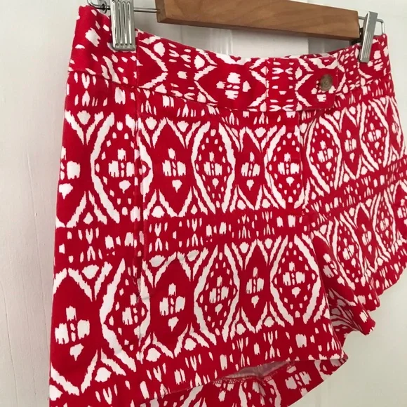 J Crew red & white city fit stretch IKAT shorts - Picture 7 of 12